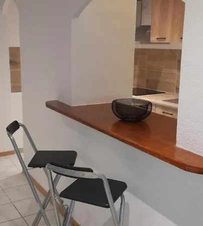 Tres Belle F1 Bis * פרפיניין